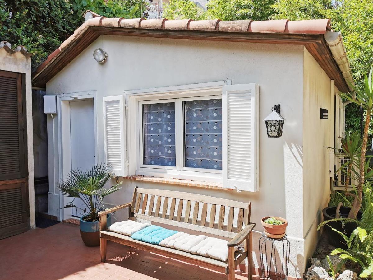 Nice - Charming Little House With Terrace Exterior photo